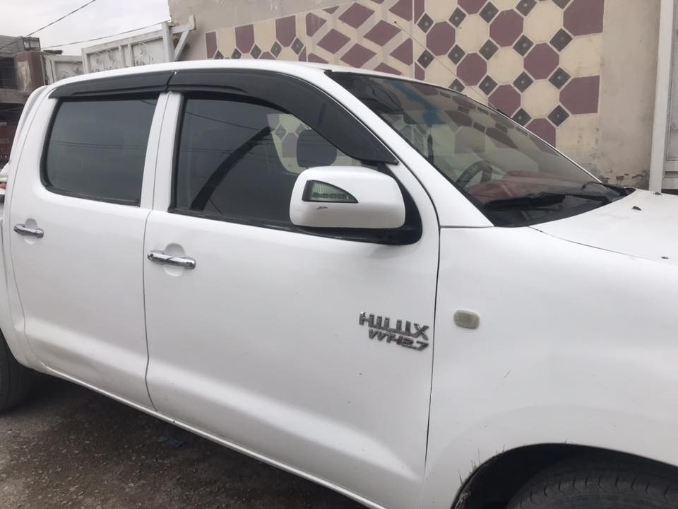 اخوان السلام عليكم بيكم ادواااات 
موديل ٢٠١٠
سياره جاهزه للاخير كير ومكينه اكسل حداديه تبريد تخم تاير اي نقص مابيه السعر ٧٣ وبيه مجال بسيط اتصال فقط ع رقم تلفون ***********
