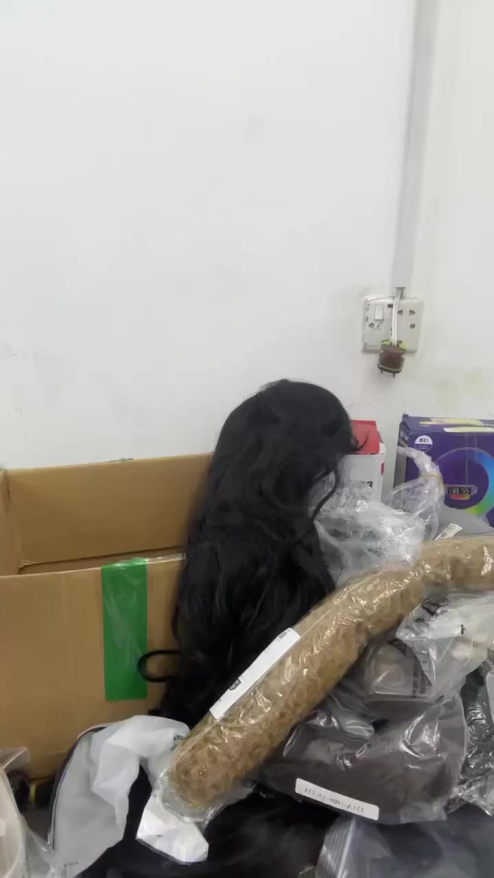 شلعة باروكات ٤٠ قطعه مشكل لحد يسالني طبيعي لو الياف ماعرف بيهن امانه لذلك صورتهن كلهن الكم كلهن ب ٧٥ الف


**إذا كنت صاحب هذا الإعلان وتريد حذفه لأي سبب، رجاءا أرسل رسالة إلى الدعم الفني**