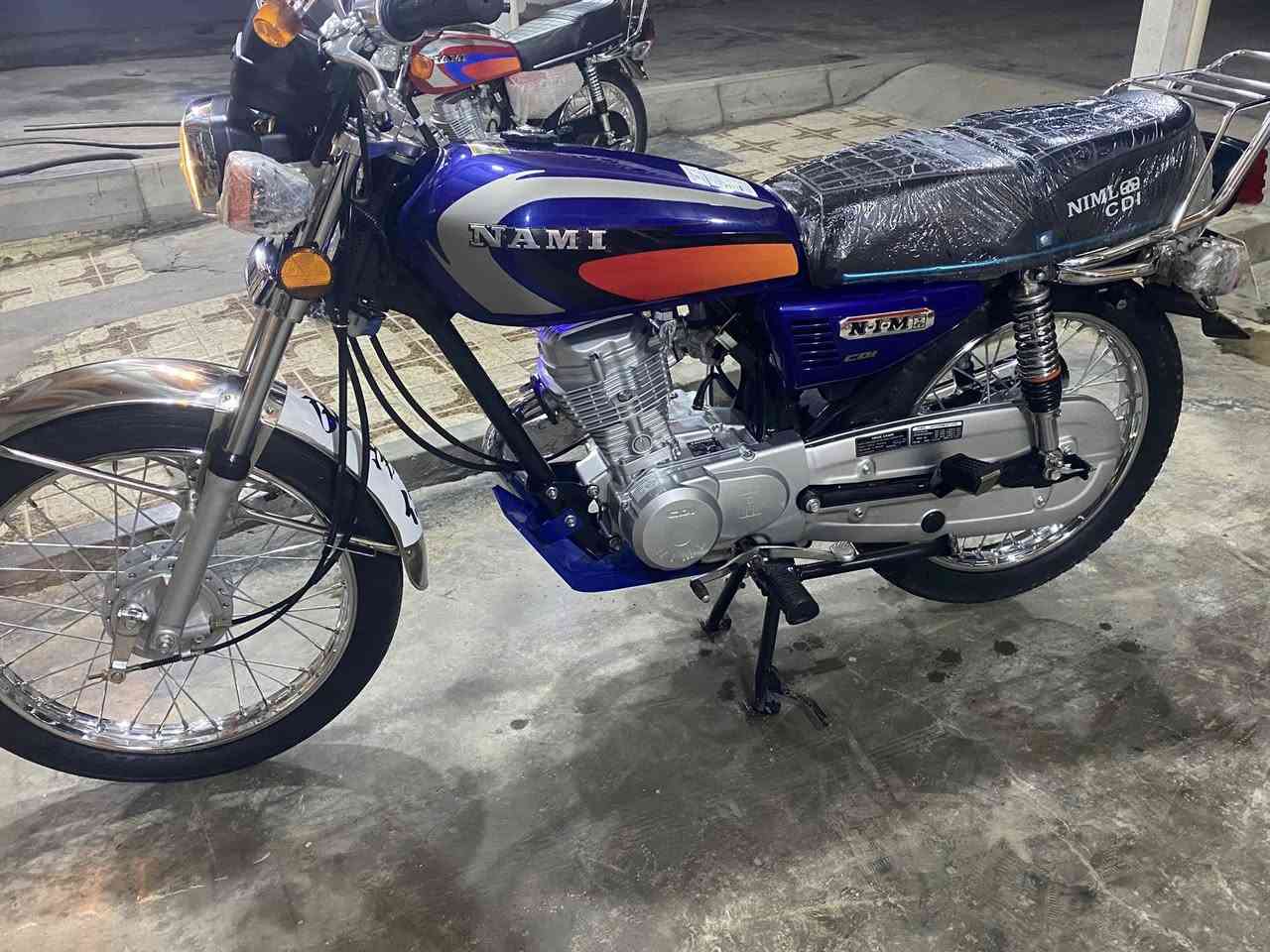 سلام عليكم 
دراجه للبيع موديل 2025 للاستفسار السعر 600وبيه مجال 

***********
