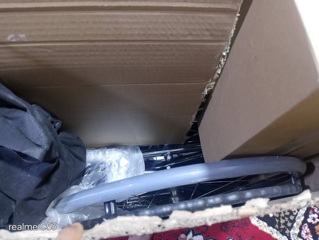 سلام عليكم عربانة معوقين اعتيادي جديده با الكارتون عمر 12 سنه فما فوق صناعه صيني السعر 125 وبيه مجال العنوان البصره الاستفسار  الاتصال على هذا الرقم ***********
الطول 78
العرض 29
الارتفاع 91
