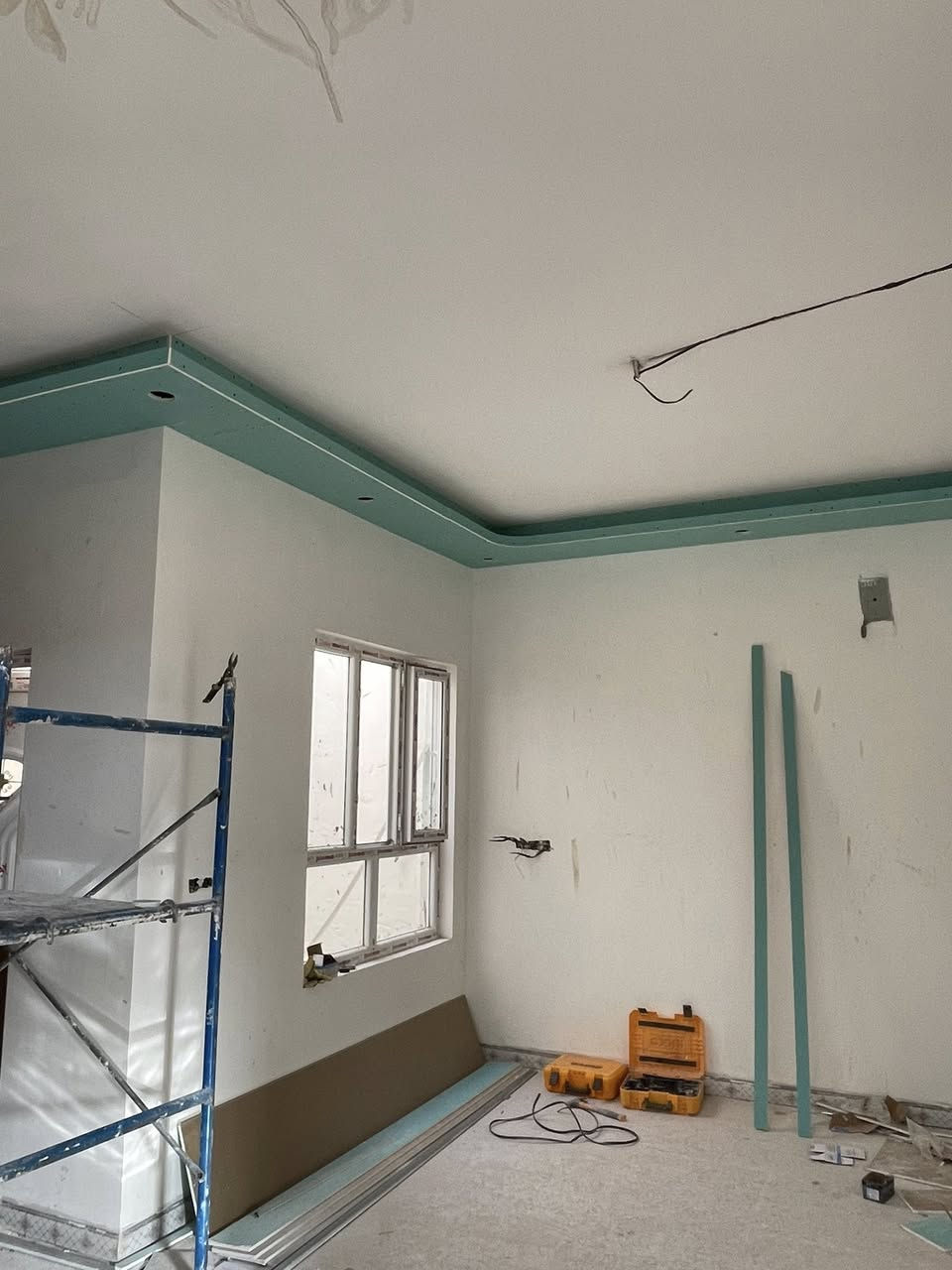 سعر المتر البوكس 18الف مواد وعمل وتصليح فتح اناره هديه 🪜🌈🪚
***********
