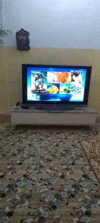 شاشة 55 بوصة • بدون نت • تلفزيون