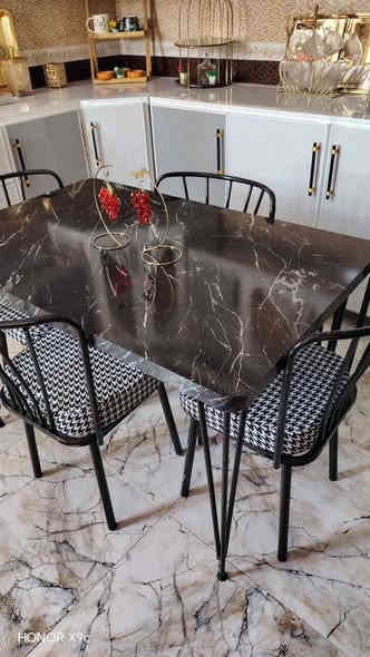 عرض خاص لاخر القطع 
 السعر (99) الف😍
ميز خشب ضد الماء مع 4 كراسي حديد
البظاعه تركيه نوعيه درجه اولى
 شرط الفحص امام المندوب
الميز مغلف بماده عازله للماء💧
الكراسي يتحمل وزن 250 كيلو
قياس الميز 110×70 سم
رقم الحجوزات *********** بغداد
