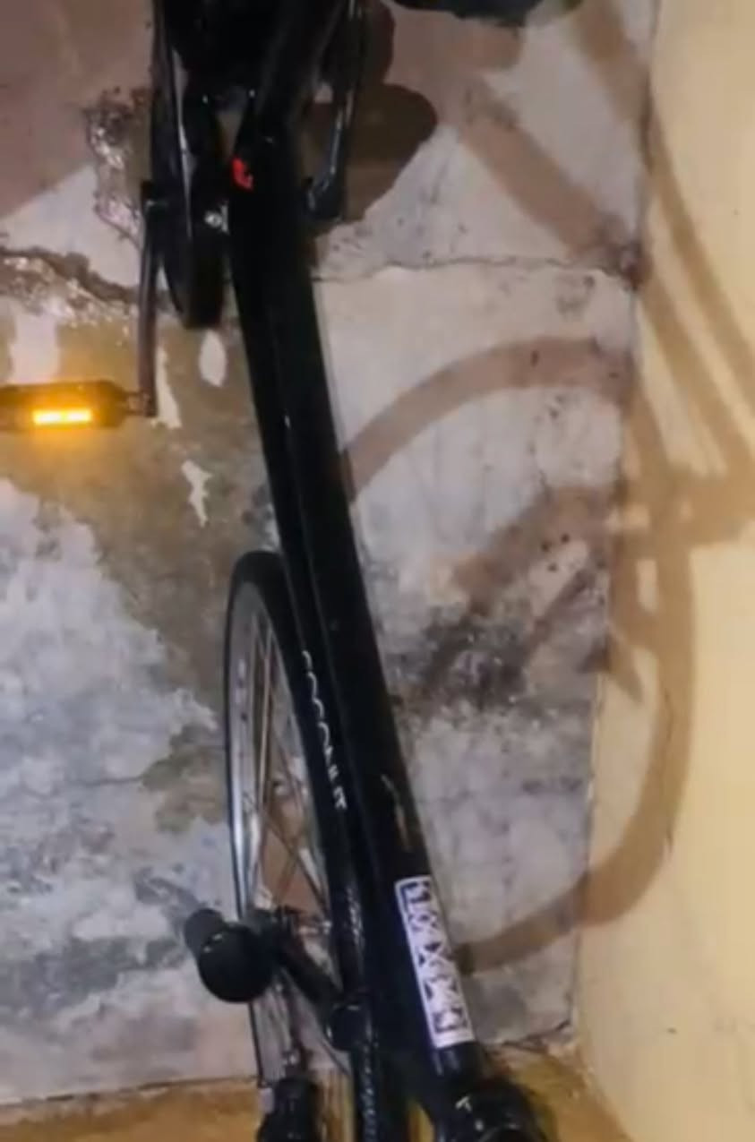 بايسكل ياباني شركة كوكنت مرغوب حجم 27 موديل 16 بايسكل نضيف بس بي هذن بصوره سته كير عكرب بلادي لوك مامبدل عبالك مي بتبديل كير
مكاني كركوك قادسية الثانية شارع ابو وليد واتساب *********** او علقلي اطبلك خاص سعر 95وبي مجال للطيبين
