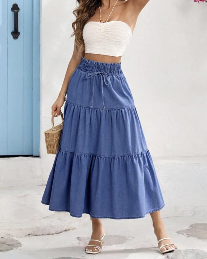 الأناقة والراحة اللي تخبل.. بقطعة وحدة! 💙✨
تعبتي من التفكير بطلعة مريحة وبنفس الوقت "كشخة"؟ هذي التنورة هي الحل النهائي!
• قماش دنيم (جينز) ناعم: يجنن وبارد، مو مثل الجينز الواقف والثقيل، يعني راحة طول اليوم.
• خصر "لاستيك" عالي: يخصر الجسم ويخفي أي زوائد، وينطيج طول ورشاقة خيالية.
• قصة الطبقات: تنطيج حركة "انسيابية" وفخامة باللبس، مو مجرد قطعة عادية.
• قطعة "جوكر": ترهم على كل شي! البسيها وية تيشيرت لطلعة سريعة، أو وية بلوزة أرتب لجمعة صديقات.

للحجز مراسلتنا


**إذا كنت صاحب هذا الإعلان وتريد حذفه لأي سبب، رجاءا أرسل رسالة إلى الدعم الفني**