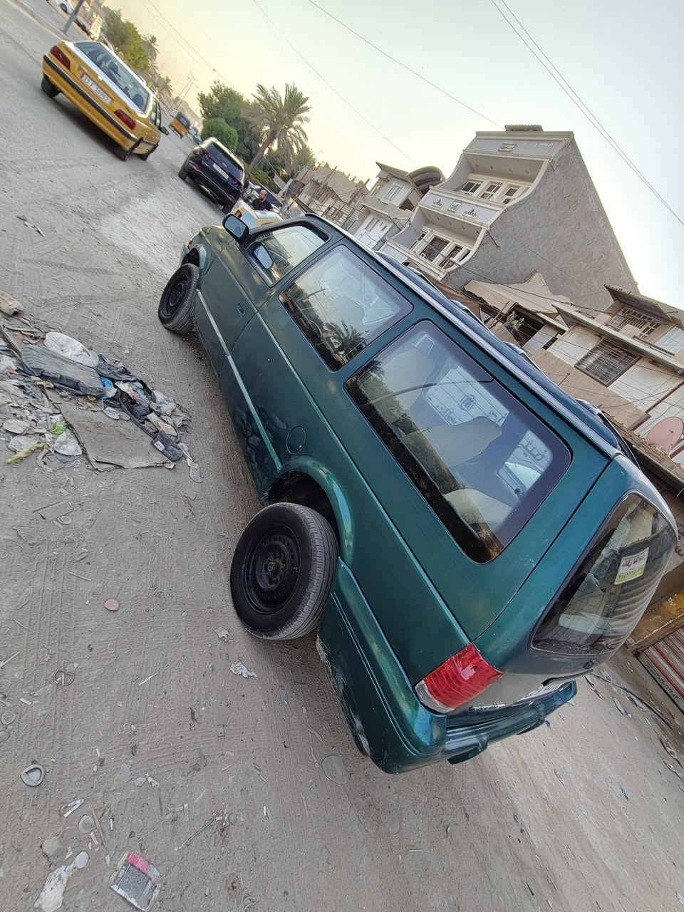 السلام عليكم للبيع كلايزلر موديل 95 رقم وسنويه جديد رقم كركوك مشروع وطني صاحبهة موجود ثاني يوم تحويل كير ومحرك خير من الله مال كامري ابو لجف صدر ودبلات امامي خلفي جديد تخم تاير جديد كهربائيات كلهة شغاله مصبوغه حزام بدون اي ضربه السعر 35عنوان بغداد الدوره ***********
