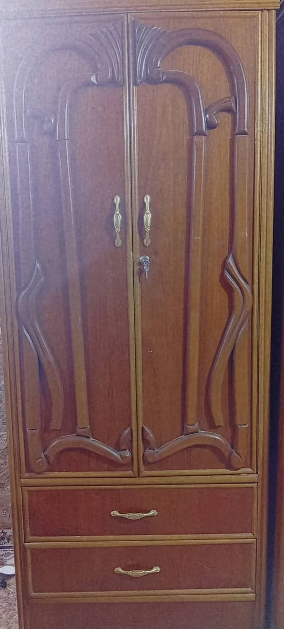 مساء الخير 
زاويه نجاره مع ميز بلازمه ايضا نجاره اصلي الثكيل ونظيفه مثل ما موضح بصور


**إذا كنت صاحب هذا الإعلان وتريد حذفه لأي سبب، رجاءا أرسل رسالة إلى الدعم الفني**
