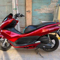 هوندا • PCX • دراجة نارية • سكوتر