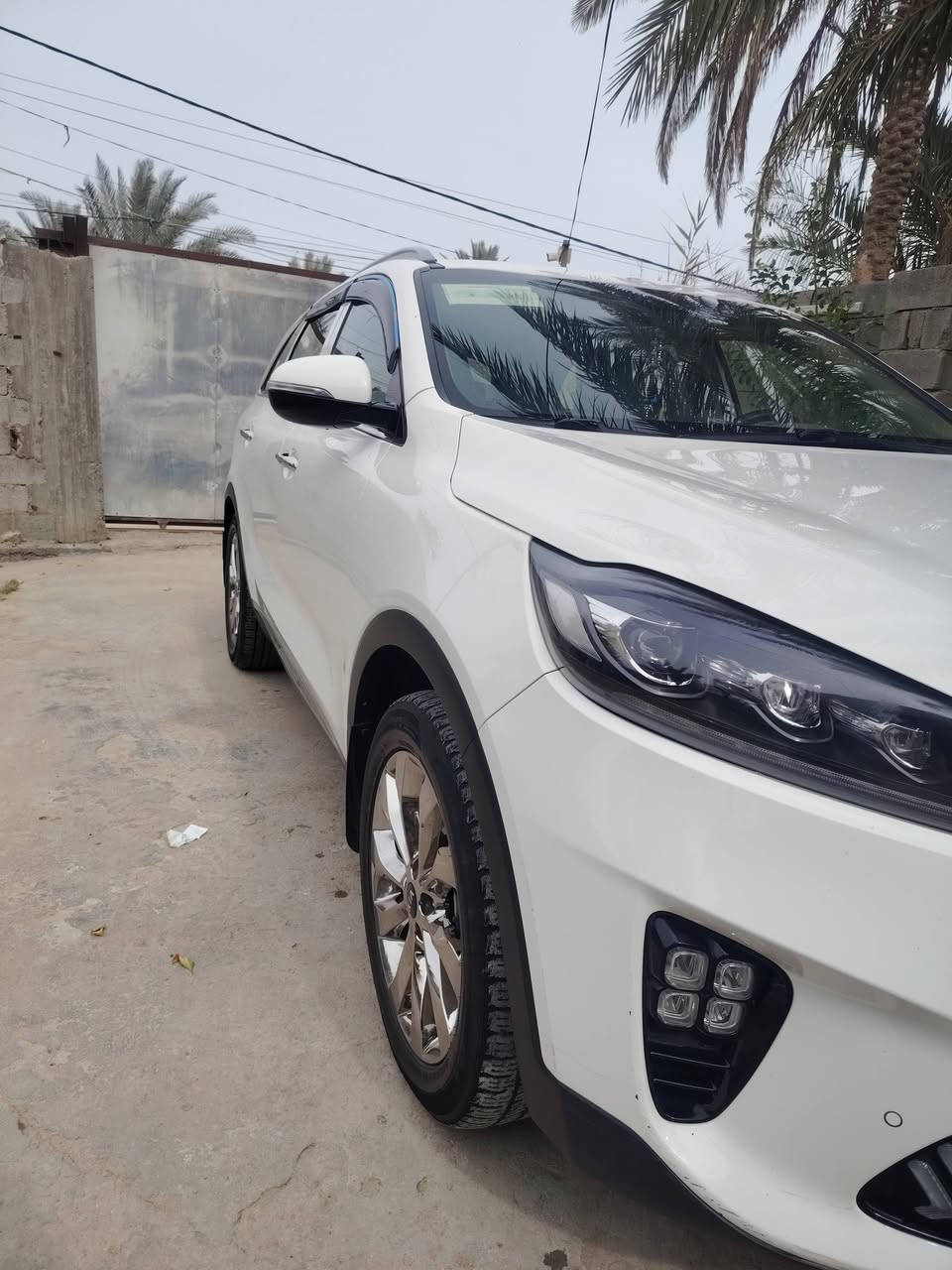 السلام عليكم سورنتو للبيع 2020 فول مواصفات سبعه راكب 6 سلندر مكفوله كفاله عامه من الشخط تشتري عل فحص. سياره جديده ونضيفه ثلاث  قطع تبريد تحكم ستيرن بصمه مري شفط السياره ماشيه 69 الف رقم السياره بغداد. الرقم للاستفسار ***********
