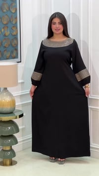 مقاسات M-L-XL-XXL • ألوان متعددة • أسود