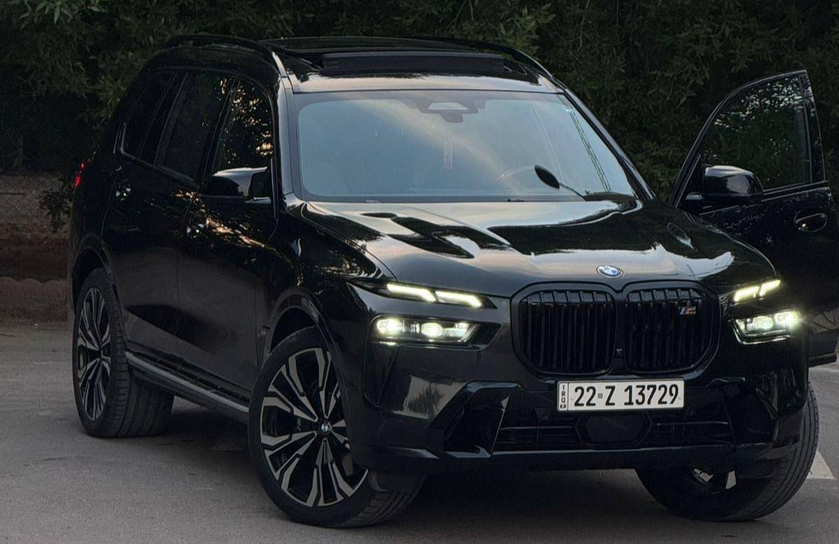 بيع مستعجل أرخص سعر بالعراق

 للبيع BMW X7 M60i 2024
بي ام

ألماني يجمع الفخامة بالرياضة 
محرك V8 توين تيربو بقوة 523 حصان يخلي التسارع من 0 لـ100 خلال 4,2 ثواني، وصوتها 
ثبات، هيبة، وقوة تخليك تحس إنك سايق سيارة رياضية

وارد ألماني – كلين تايتل
الممشى: 64 ألف كم
المواصفات:
‏• xDrive دفع رباعي
• سقف بانورامي
• كاميرا 360°
• شاشة كبيرة + لوحة قيادة رقمية
• عرض المعلومات على الزجاج الأمامي HUD
• تشغيل عن بُعد
• بصمتين + كارت + بصمة هاتف
• نظام دخول ذكي + تشغيل بصمة
• تحكم كهربائي بالمقاعد
• مقاعد تدليك
• تبريد وتدفئة للمقاعد
• تدفئة مقود القيادة
• مقاعد صف ثالث
• مرايا جانبية تدفئة
• تحكم أوتوماتيكي بالمكيف
• نظام تعليق هوائي
• وضعيات قيادة
• ركن السيارة بالتحكم عن بُعد
• نظام مساعد الازدحام المروري
• مراقبة النقطة العمياء
• نظام التحذير من حركة المرور الخلفية
• حساسات أمامية وخلفية + رادار
• نظام فرملة الطوارئ
‏• ABS + 8 وسائد هوائية
• إغلاق الأبواب الناعم
• إضاءة محيطية وترحيبية
• ليزر لايت + LED تكيفية
• نظام هارمن كاردون الصوتي
• شاحن لاسلكي
‏• Apple CarPlay
• زجاج عازل للصوت
• ستائر خلفية

السيارة فل أوبشن

سيارة فخمة جداً بحضور قوي على الطريق
نظيفة جداً وجاهزة للفحص في أي مكان
دخول جديد للعراق 
سنويه و هزه جديد تحويل ثاني يوم
رقم صاحب سيارة ***********
