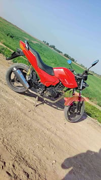 باندا للبيع موديل ١٦ السعر خاص  ٠٧٨١٣٥٣٤٢١٩