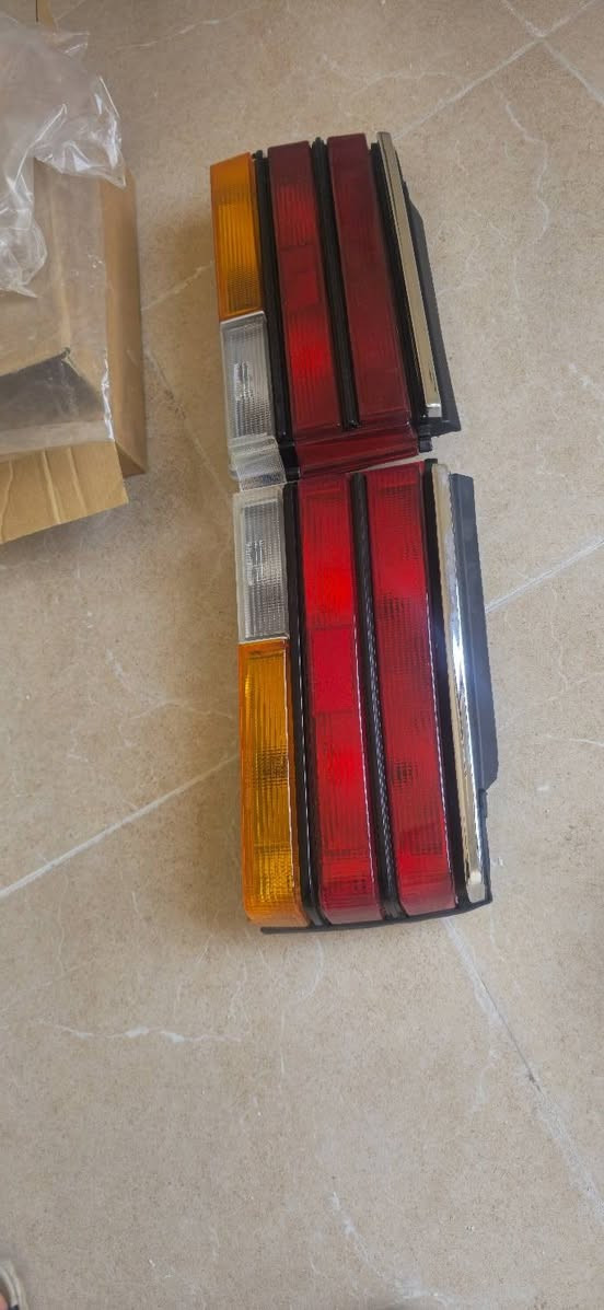 سلام عليكم... اصطابات نيسان علة 200l موديل 81/82/83/84 بالكارتون تصنيع قديم 
وحتى الي ع السيارة هم للبيع
((وغراض الالتيما موجودة الاسعار داخل الصور))
رقمي ***********
