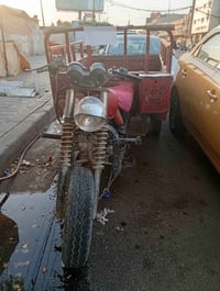 للبيع ستوته بانزين نضيفه بدون اوراق السعر 450 بيه مجال مكاني كاطميه ها...