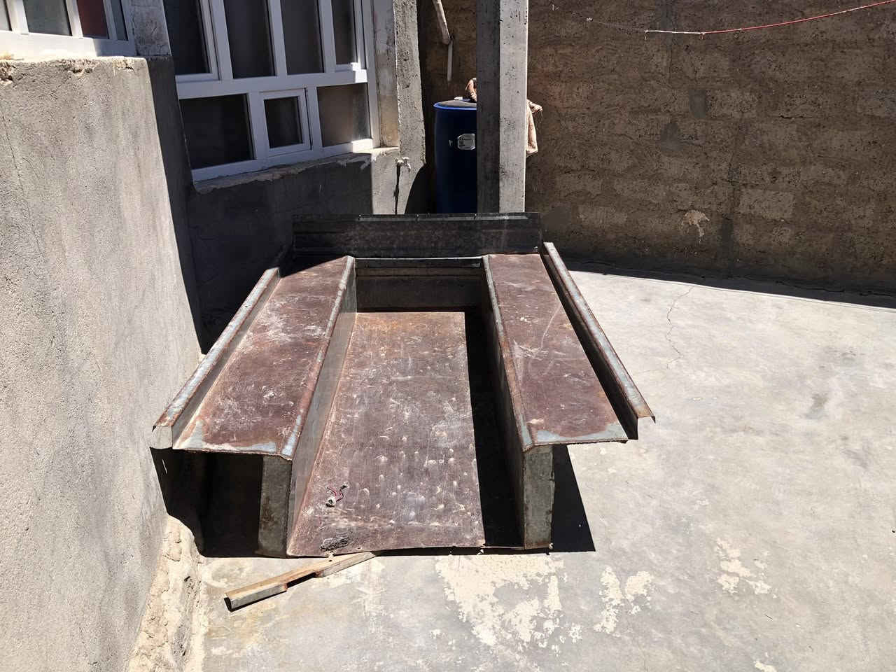 امه ناوا  بودي بو فروشتن عندى غيلاف نيسان للبيع رقم موبايل ***********
