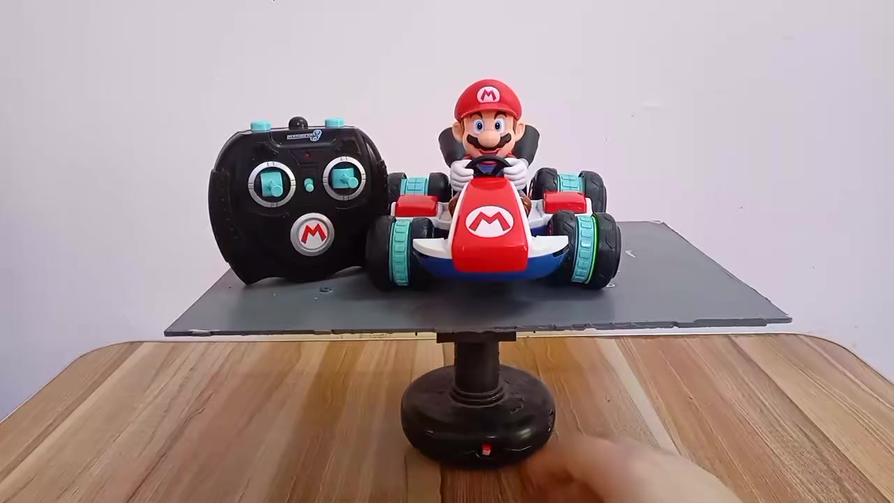 صباح الخير 🌹.. سيارة ماريو عالريموت شركة جاكس المعروفة 😍 تمشي نظام سيارة عادي و تكلب تايراتها و تمشي نظام حوامة 🫨 ب25000 دينار فقط 🤩


**إذا كنت صاحب هذا الإعلان وتريد حذفه لأي سبب، رجاءا أرسل رسالة إلى الدعم الفني**