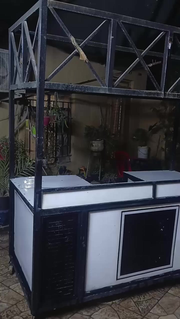 السلام عليكم بسطيه جاهزه وجديده ممستخدمه ترهم ماكولات ومشروبات ترهم للبن جاهزة من  كلشي تايرات متحركه كهرباء


**إذا كنت صاحب هذا الإعلان وتريد حذفه لأي سبب، رجاءا أرسل رسالة إلى الدعم الفني**