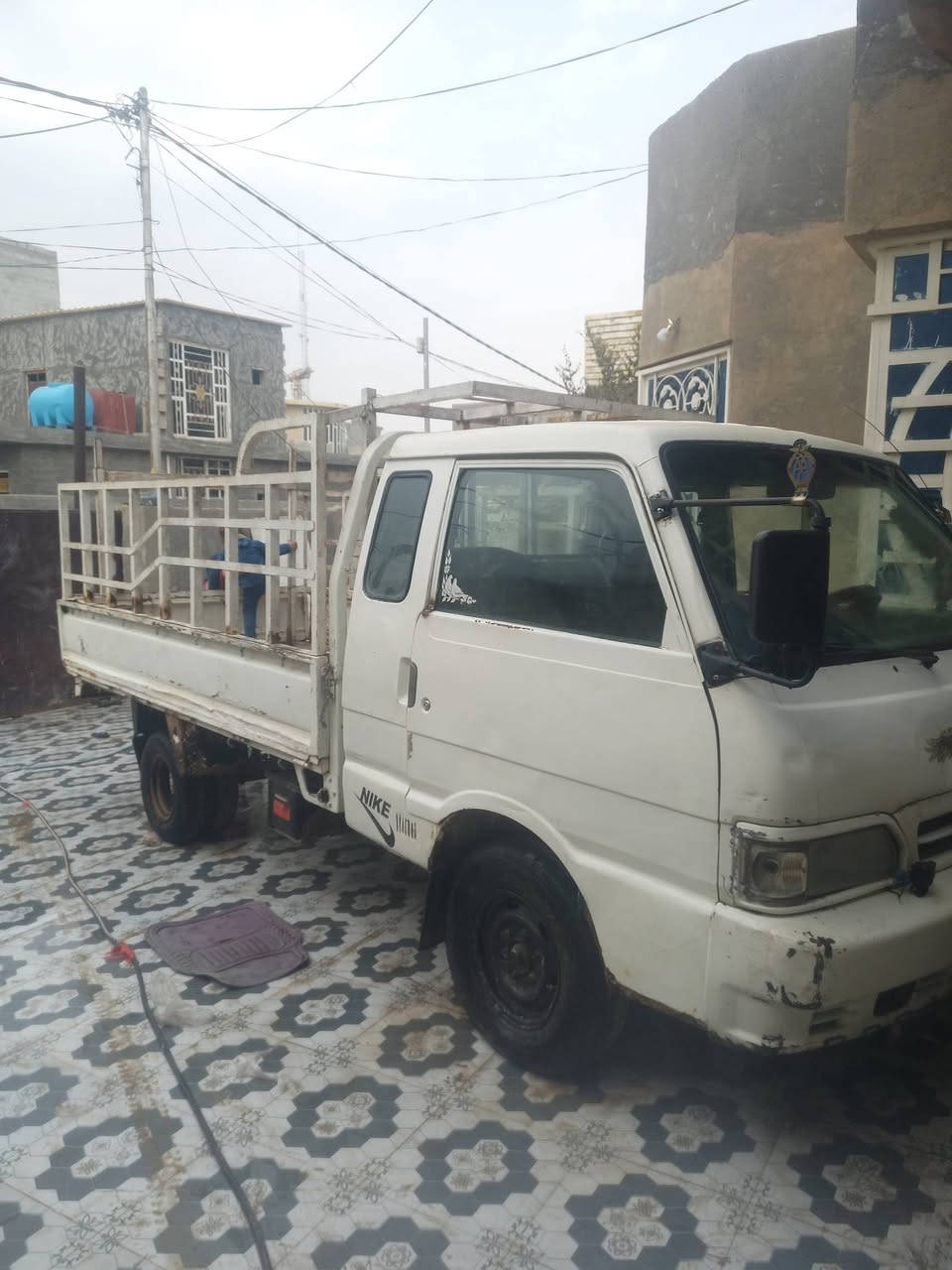 سلام عليكم كيه بنكو 96 قماره وربع سبعه جنكال رقم بغداد انكليزي تحويل ثاني يوم مكينه مجفته جديد وبم ونوزل جديد صدر جديد شاصي مكفول رقم شاصي مكفول المكان ديالى خان بني سعد للاستفسار نتصال ع رقم ***********
