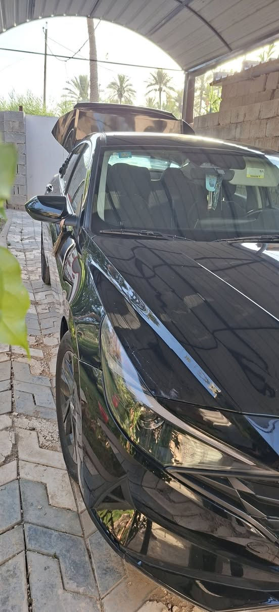 السلام عليكم
النترا 2022 امريكي 
محرك 2.0
ماشيه 37.265 كم 
رقم كربلاء معوقين 
مواصفات SEL
$155وبيها مجال 
المكان كربلاء الحسينيه 
***********
