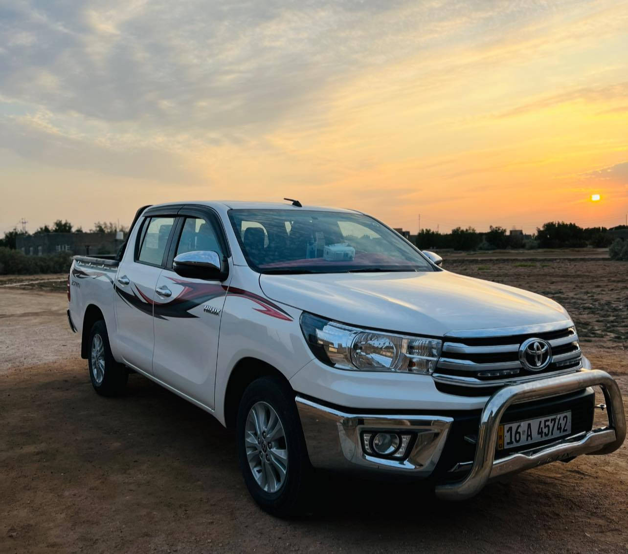 هايلوكس 2023 الساير الكويتي فول
مكفوله فكاله عامة 
كير محرك ، سنوية 2029 

‭ 📞0780 687 7017‬
