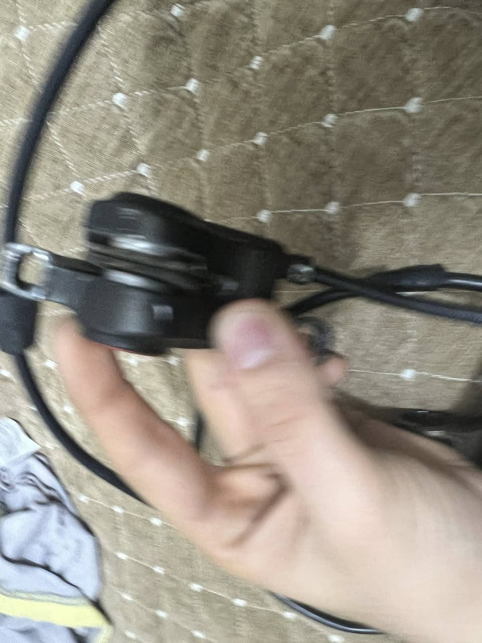 السلام عليكم عندي يد هدن ثنين وحدة شيمانو امامية وثاني خلفية ماعرف نوعها وفج اصلي شيمانو. ٤بساتم على طخة اقوة من دهن اليد امامية فقط تنفيس وخلفية تنفيس وفحمات سعر  اليدات زوجً نهايتة ٢٥قفل والفج عشرة نهايتة بدون معاملة بغداد مدينة الصدر الحبيبية


**إذا كنت صاحب هذا الإعلان وتريد حذفه لأي سبب، رجاءا أرسل رسالة إلى الدعم الفني**