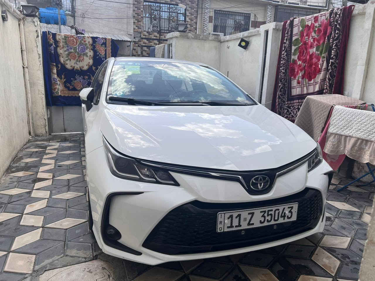 كورلا هايبرد ٢٠٢٤ ماشيه ٢٣ مكفوله من صبغ والبارد والرصعات سعر ١٤٣ رقم ***********
