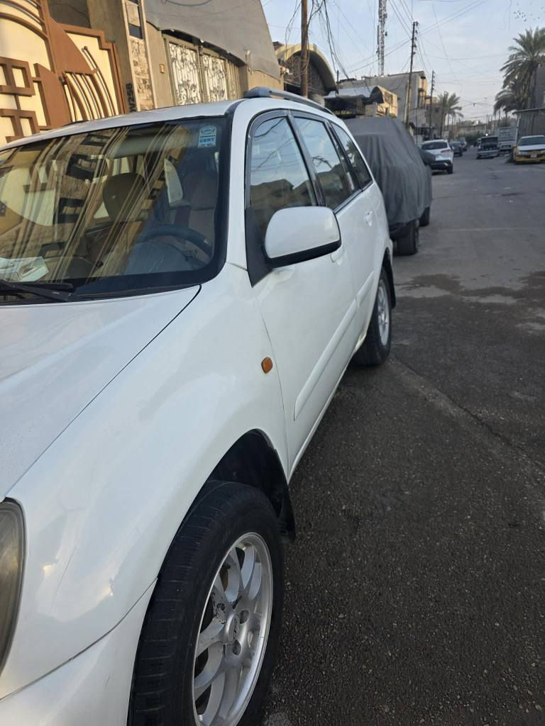 تيكو 2011ماشية111000بغداد بأسمي مكينة نظيفة بيهة نظوح بسييط كير نظيف تبريد كلللش بارد بس صاربي ليك فجاة وعفتة دواخل يرادلهة ترتيبات بسيطة كشر بي تلحيظات صبغ 
مكاني بغداد ابودشير لسعر ب58وبي مجال 
*********** بغداد, العراق
