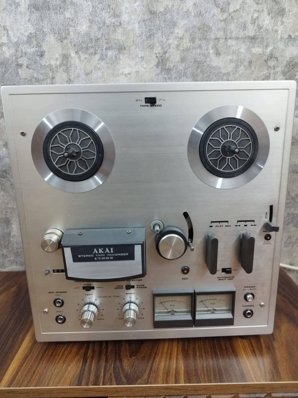 سلام عليكم جهاز تيب 722 قطعه نادره وجديده بدون باكيت غير مستغدم للاستفسار واتساب ***********
