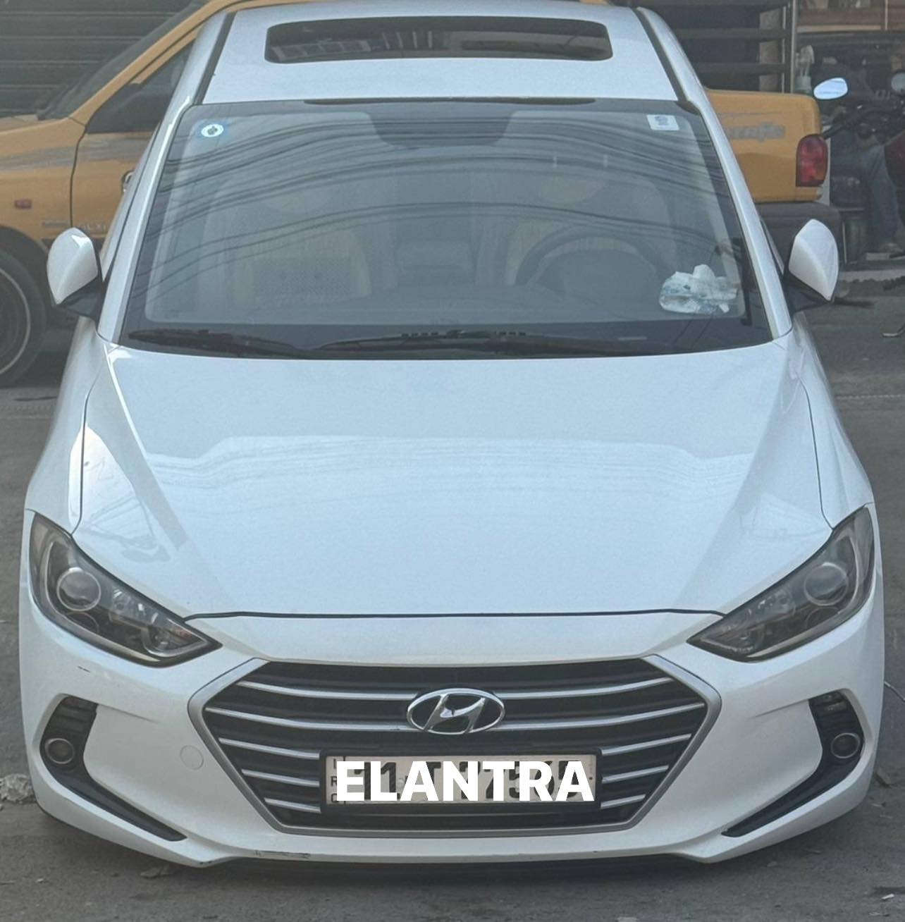 سلام عليكم النترا 2017 ( خليجي ) كفاله عامه فقط الجاملغ الخلفي قرب الدعامية بمقدار 10 اصبع وخفيفه بسيطة بالجاملغ الأمامي الأيمن بمقدار إصبعين سحب بارد والباقي كله كفالة كير محرك 2000 دوش كفاله ماشية 165الف فول مواصفات بصمة سلايدروف تشغيل عن بعد مري شفط رقم بغداد الدولي أنكليزي عنوان بغداد  السعر 152 وبيه مجال. الرقم***********
