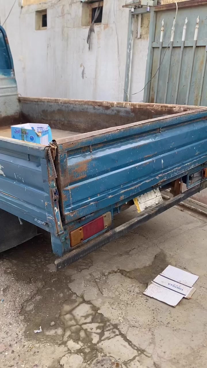 كيا سامسونج موديل 2000 كير و محرك بشرط السعر 40 وبيها مجال


**إذا كنت صاحب هذا الإعلان وتريد حذفه لأي سبب، رجاءا أرسل رسالة إلى الدعم الفني**