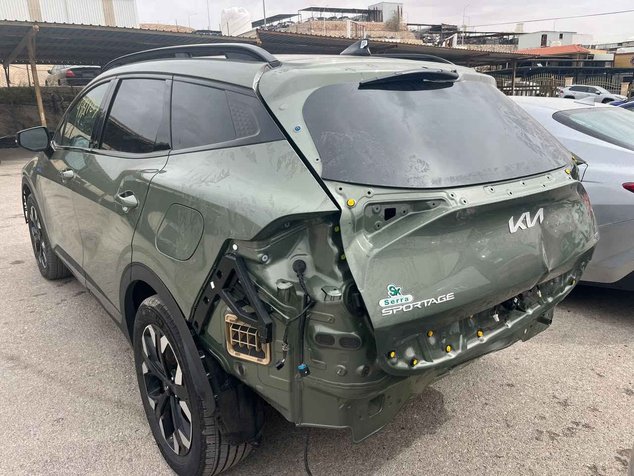 كيا سبورتاج الهجينة القابلة للشحن (بلگن) موديل 2024، فئة X-LINE
بدون حادث بدون مصرف تصليح 

رصعة بسيطة بقبق الجنطة فقط

كل غراضهة وياهة

موجودة بعمان بالأمكان ادخالها بكتاب شهداء 

ابيع بعمان خارج الحاوية 183 وبيهة مجال

***********
