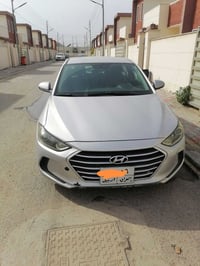 النترا امريكي حادث جاملغ جهة السايق وبيهه حادث بدوسه بالعراق فقط الباق...