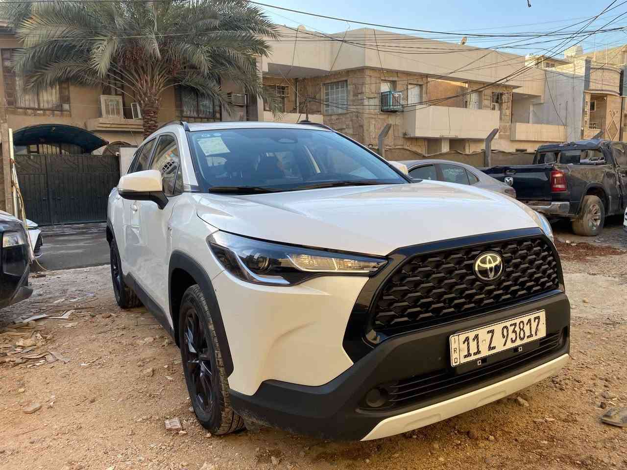 السلام عليكم
كورلا كروز موديل 2025 فول مواصفات 
بصمه _ فتحه _ تحكم جهتين _ رادار وباقي المواصفات المعروفه 
ماشيه 8000 كيلو 
عارضها ب 26 مليون و500 الف 
مكانها السيديه 

0771 196 3930
