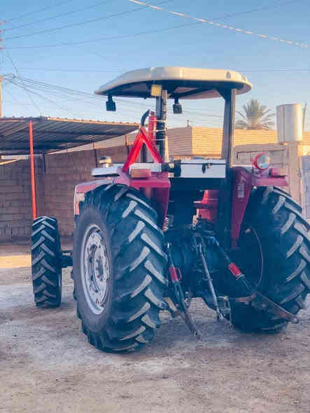 السلام عليكم تركتر للبيع إيراني محور دبل اكسن موديل 2013 طخم تواير  جديد وره جدام دينمه باتري سلف كلو شرط محرك شرط لا تبخير ولا تنقيص كهربايات كله شغاله للاتصال *********** غير متواجد عل فيس
