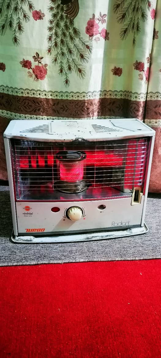 صوبه ياباني شغاله  سعرها 50
***********)
***********
