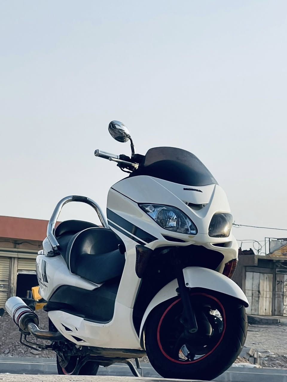 السلام عليكم 
للبيع 
فورزه 08 عميه بلاد 
دراجه مفتوحه مبدل بس بوشه 
مكينه خير من الله  سعرهة مليون و بيهة مجال بسيط 
مكان الدراجه جلولاء


**إذا كنت صاحب هذا الإعلان وتريد حذفه لأي سبب، رجاءا أرسل رسالة إلى الدعم الفني**