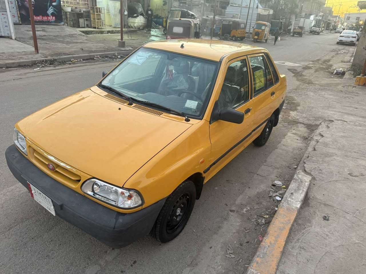 سلام عليكم سايبه موديل 2015  مكينة وكير و حداديه و شواصي مكفولات  تخم تاير جديد تبريد شغال مكفوله من الصبغ والتبديل السعر 39 وبيها مجال هاتف *********** مكان نهايت حي اور
