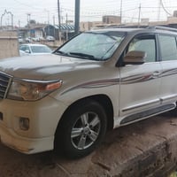 لاندكروز ٢٠١٣ • فورويل • مقاعد جلد ٧راكب