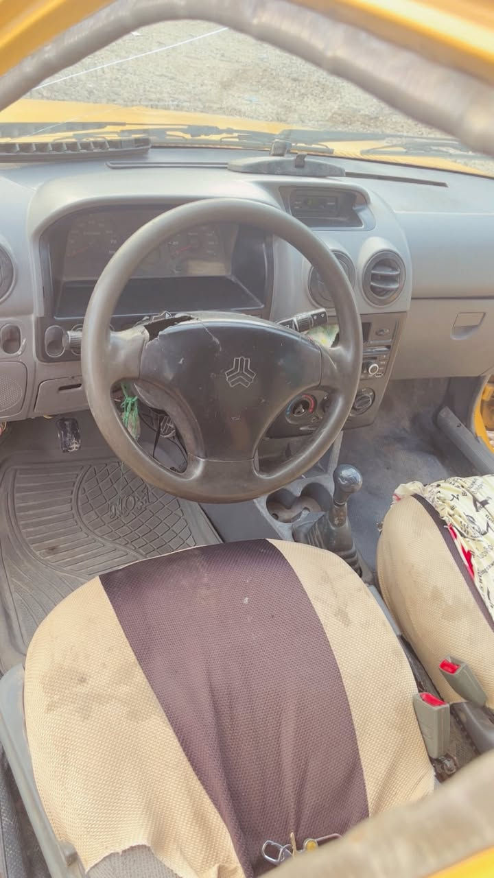 السلام عليكم سايبه للبيع 2012سياره نضيفه كلش بلاديه مامصبوغه مكان سياره بابل شوملي محرك بي خيط بخار بسيط مادور ثانيوم كهربائيتة كله شغله تخم تاير جديد سعر 16 وبيه مجال
***********
