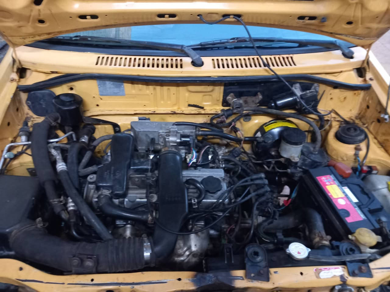 السلام عليكم سايبه ١٢ لبيع ومراوس رقم نكليزي سنويه ٣٠ مصفره هيه وغرامات ٢٥ وبيه مجال ***********
