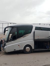 اخوان باص( مرسيدس)اريزار للبيع مكينه 6مرسيدس 3فيش ادبلوا اكسور مجموعه ...