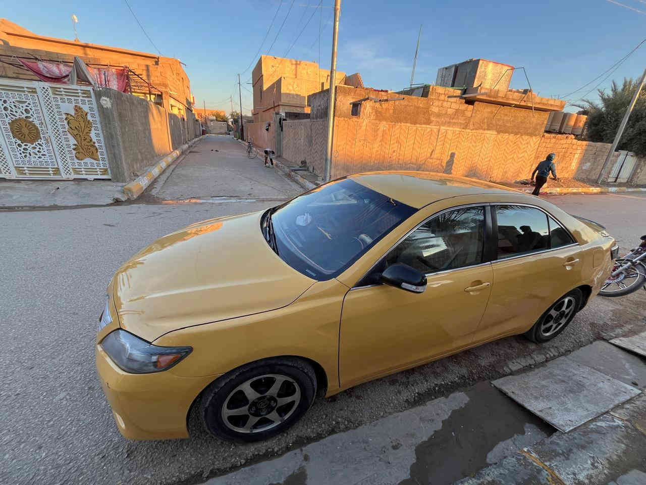 السلام عليكم 
كامري :2009 محدثه 2011
وارد: امريكي 
محرك : 2400
تحكم استيرن
كشن كهرباء 
SE
دوشمه داخلية جديده ارضيه جلد
الرقم :صلاح الدين صاحبها بالگرمه 
الضرر جاملغ خلفي مو قويه حيل خفيفه
البنيد والجاملغ الامامي مبدل 
تبريد والمكينه والگير بشرط 
حداديه جديده
تحويل ثاني يوم 
تايرات بحاله جيده 
سياره احلى من الصور ما ناقصها اي شي
 شغل واطلع وين ما تريد 
شباب الي مو شراي لا يكسر بالسعر وجزاكم الله خير 
السعر 74 وبيها مجال حك الجيه
الانبار / القائم 
📞***********
