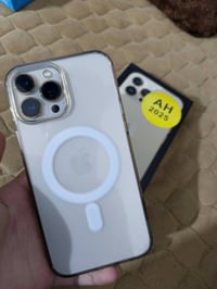 آيفون ١٣ برو ماكس • ٢٥٦ • حي اور