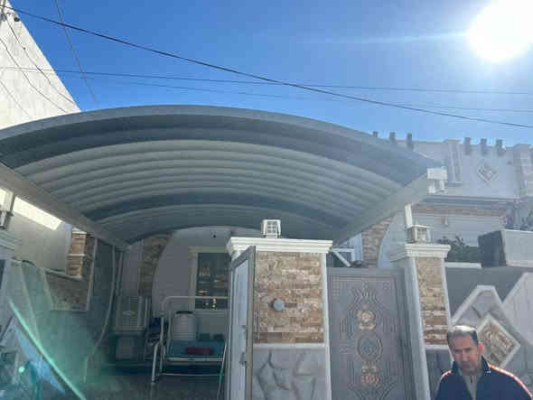 سلام عليكم اخواني 
سقايف كي سبان صبغ حراري ..
 حديد تركي 2 ملم..
  متوفر جميع الالوان 
والسعر حسب حجم السقيفه.. 
مدة العمل يوم واحد فقط 
موبايل.. ***********
