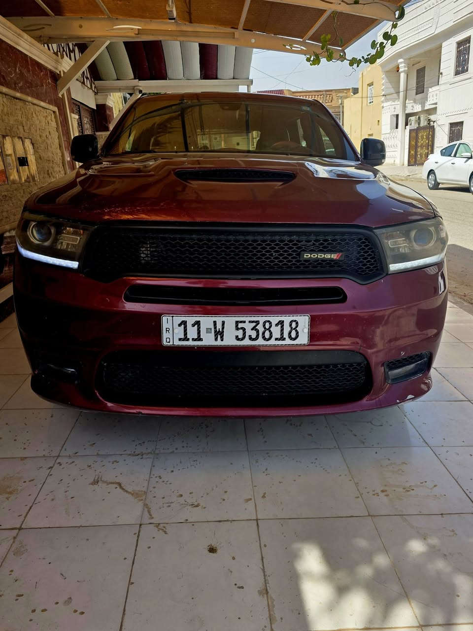دوج دورانكو 2018 GT Plus
 رقم بغداد بأسمي
المواصفات
▪️ 6 سلندر 3600
 ▪️ 7 راكب
 ▪️ تشغيل عن بعد
 ▪️ فتحة سقف
 ▪️ شفتات بالستيرن
 ▪️ 3 أنظمة قيادة
 ▪️ اطفاء ذاتي
 ▪️ ويل كب 20
 ▪️ كامرة خلفية دوارة
 ▪️ رادار خلفي
 ▪️ مرايا قلاب + تعتيم ليلي
 ▪️ كشنات كهرباء جلد وشامواه
 ▪️ تدفئة كشنات + تدفئة ستيرن
 ▪️ ميموري خزن للكشنات
 ▪️ جنطة كهربائية
 ▪️ 3 قطع تبريد
السيارة ماشية 59 ألف ميل
 نظيفة كلش وعلى ايدي، وما ناقصها أي شي من ناحية كير ومحرك وتبريد وحدادية وتايرات كلشي كامل
صور الحادث مرفقة بالمنشور، والسيارة بيها صفحة كلير وبنيد مصبوغ 
السعر: 200 بيها مجال بسيط واذا اكو مراوس بسورنتو 
 المكان: الناصرية
 للاستفسار: ***********
