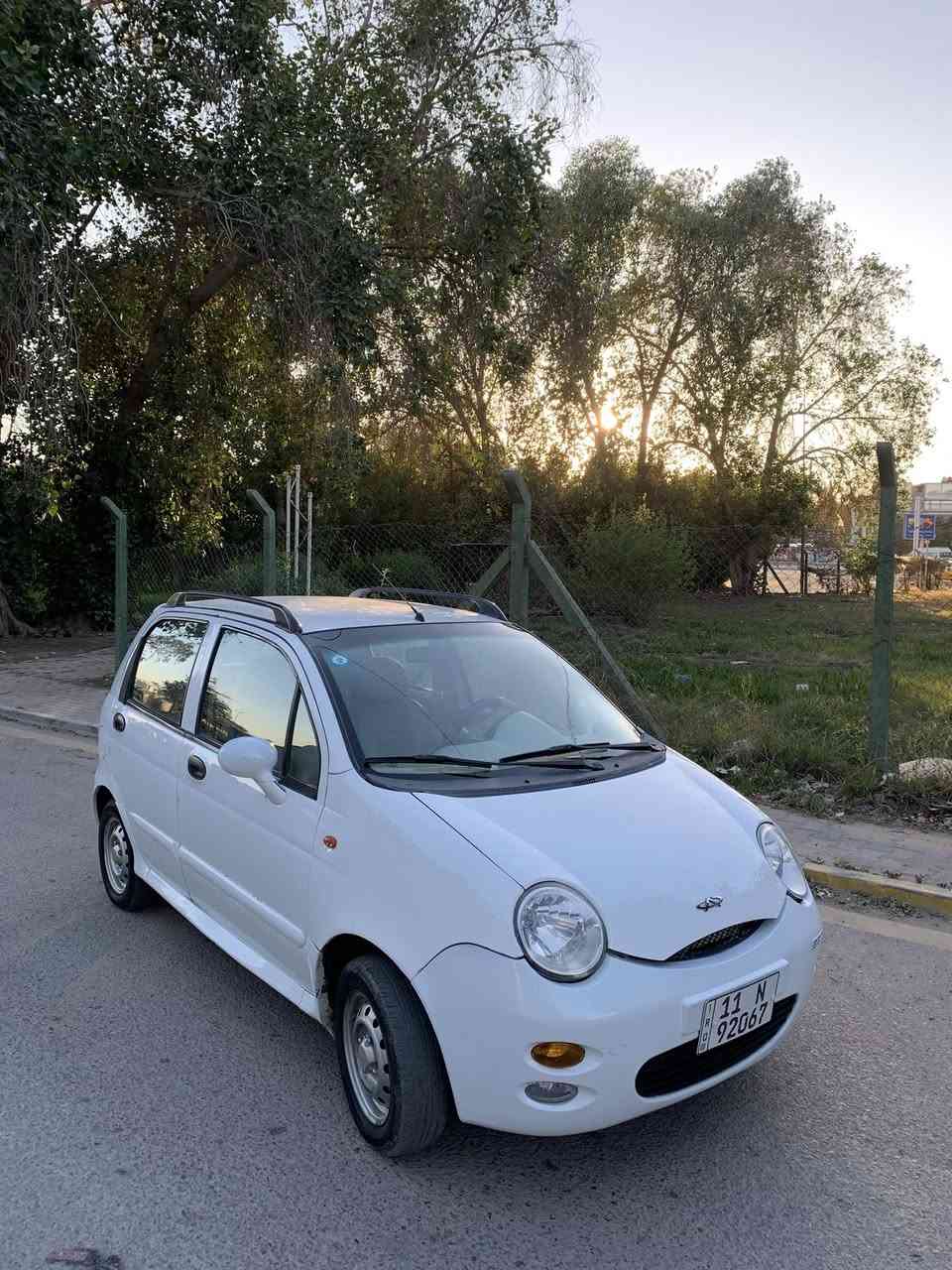 سلام عليكم للبيع فقط QQ 2013 سياره بدون قطره معجون فقط دعاميه اماميه مبدله سياره كلش جديده كير مكينه صدر تبريد كامله كله باسمي تحويل مباشر معروضه 35 ورقه وبيه مجال بسيط ***********
