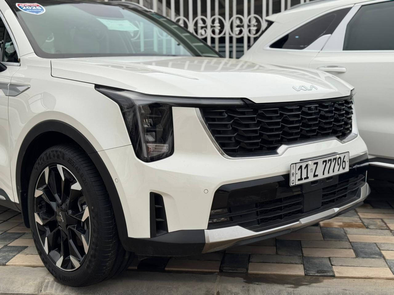 سورنتو موديل 2025 خليجي
ام الضمان فئة 4x فول الفول ماشيه ١٨ الف كيلو متر
 رقم بغداد تحويل مباشر مكفوله كفاله عامه مطلقه 
بالنسبه للمواصفات اعلى شي بالمواصفات
 هاي الفئه تجي فول الفول اللآخر 
 رقم صاحب سيارة ***********
