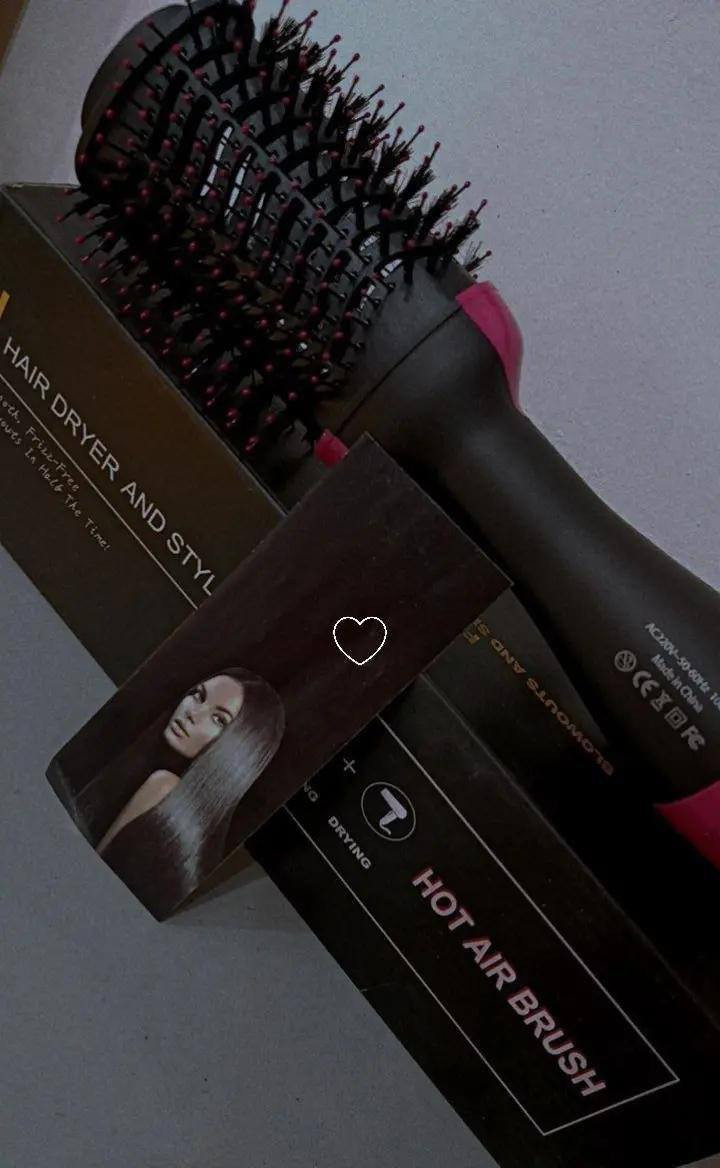 فرشة وان ستيب 😇😇

فرشايه بديل السشوار الحراريه  ون ستب  one step🔥🔥
الحل الاسهل والامثل والسريع لكي تكوني في احلى اطلالة في وقت قياسي .. 
فرشايه الشعر اثنين في واحد مجفف ومشط كبير في تركيبة واحدة تتناسب مع جميع انواع الشعر يمكن استخدامه بسهولة وانسيابية لاعطاء مظهر حيوي 😍😍😍
فرشاة   2 في 1 ( سشوار + فرشاة ) 💥
✅ تسريح وسشوار وتجفيف الشعر بسهولة وسرعة فائقة
✅ سهلة الإستخدام للإستعمال اليومي وفي كل وقت 
✅ ثلاث درجات حرارة ( بارد، حرارة منخفضة، حرارة عالية )
✅ للكبار والصغار
✅ حرارة عالية لشعر ناعم 
#يوجد_توصيل_لكافه_المحافظات
#اكسبلور؟ #اكسبلووووورررر #اكسبلور #اكسبلورر #اكسبلورexplore


**إذا كنت صاحب هذا الإعلان وتريد حذفه لأي سبب، رجاءا أرسل رسالة إلى الدعم الفني**