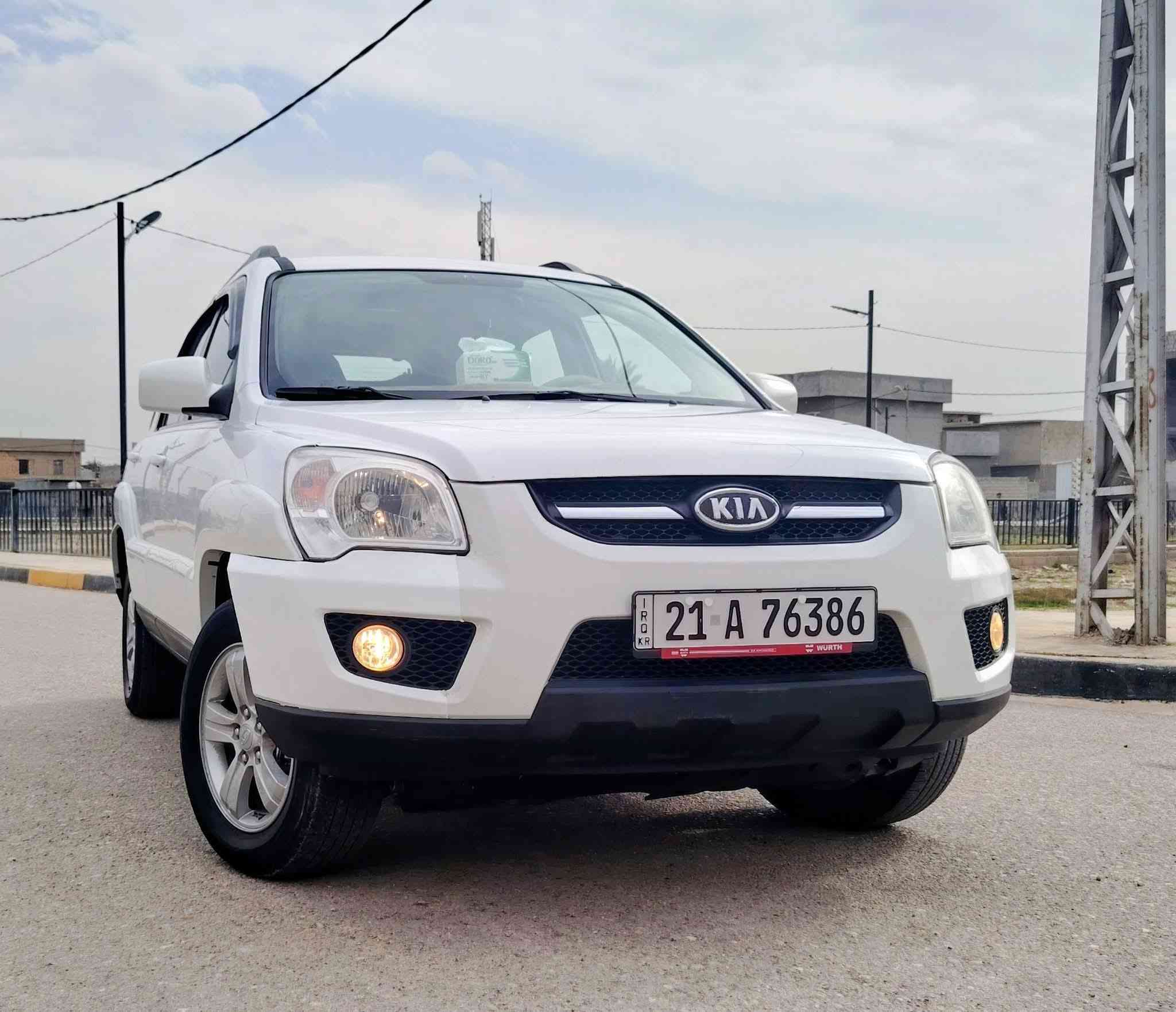 السلام عليكم تحية طيبة للجميع
نبدأ بصلاة عل محمد وعل ال محمد
كيا سبورتج موديل 2010
سياره خليجيه لون ابيض ثلجي مكفوله كفاله عامه
بيه بارد ٤ صابع فقط باب السكن لاغير
رقم سليمانيه بأسمي وشرط التحويل
 و شرط السونار سياره كبس شركه سنويته لغايت ٢٠٣١ وبأسمي كهربائيات كله شغاله عل آخر كير مكينه مكفوله كفاله وشرط الفحص برغي مامفتوح بالمكينه صدر أمامي وخلفي جديد تخم تاير أوربي اصلي جديد
 فتحة سقف طكتين
اسويج عدد ٢ مع بطمتين 
اربع دسك
حساس خلفي
5ويل كب
سنتر لوك 
شاشه مع كامره
سماعات ابلادي رباعيه مع المضخم البلادي
كير اوتوماتيك مع كير عادي
تبريد ثلج تدفئه درجه فول

غرفته زيرو شرط لون عسلي كاعيه جلد
حتئ كتلوك الشركه بيه وموجود بالمنشور
الخاص مفتوح


**إذا كنت صاحب هذا الإعلان وتريد حذفه لأي سبب، رجاءا أرسل رسالة إلى الدعم الفني**