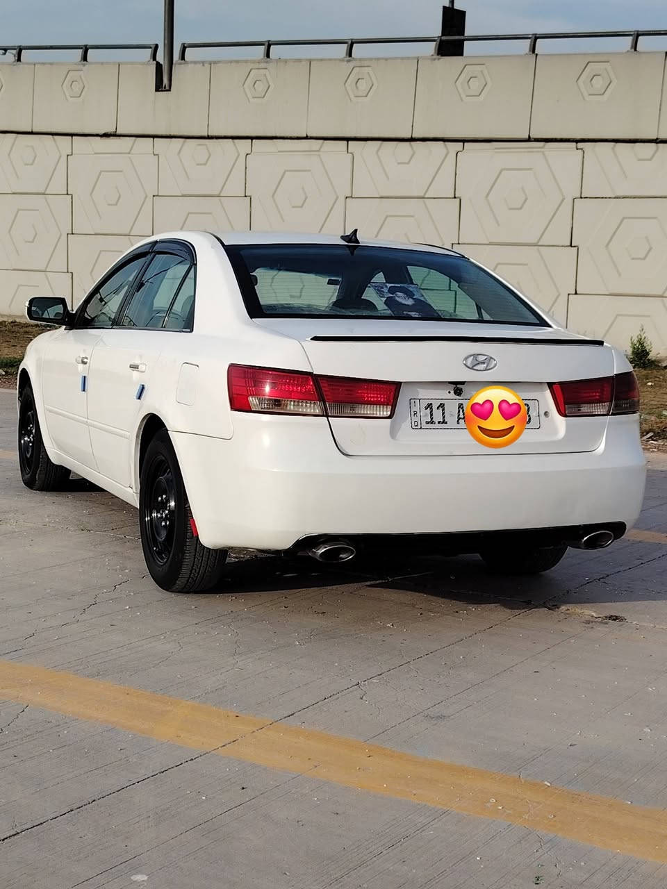 بسمه تعالى اللهم صلي على محمد وآل محمد حياكم الله وكل عام وانتم بالف خير سوناتا2006محدث 2010 مصبوغه أثر شخوط سياره مال جناي خير من الله وسعره مناسب مكاني بغداد الرصافه ***********واذا اكو مراوس اكون ممنون
